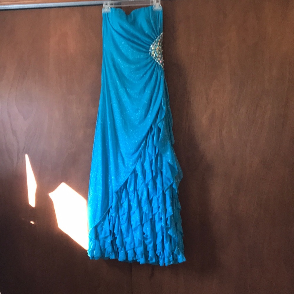 Sparkly Blue Prom Dress